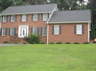 1153 Melton Dr, Lilburn, GA 30047