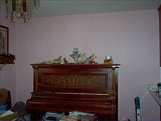 4th image of 1908 Glenwood St