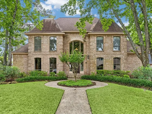 2519 Golden Pond Dr, Kingwood, TX 77345
