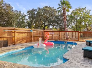 1111 Creek Knl, San Antonio, TX 78253