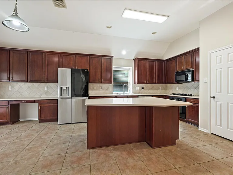 17703 Riata Lake Dr — Photo 10