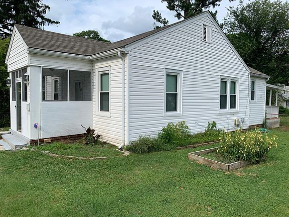 4th image of 3801 Vawter Ave