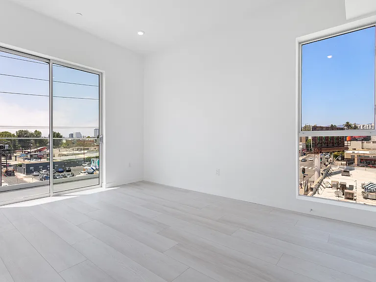 1650 Sawtelle Blvd — Photo 24