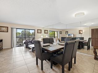105 Deer Creek Rd #202, Deerfield Beach, FL 33442
