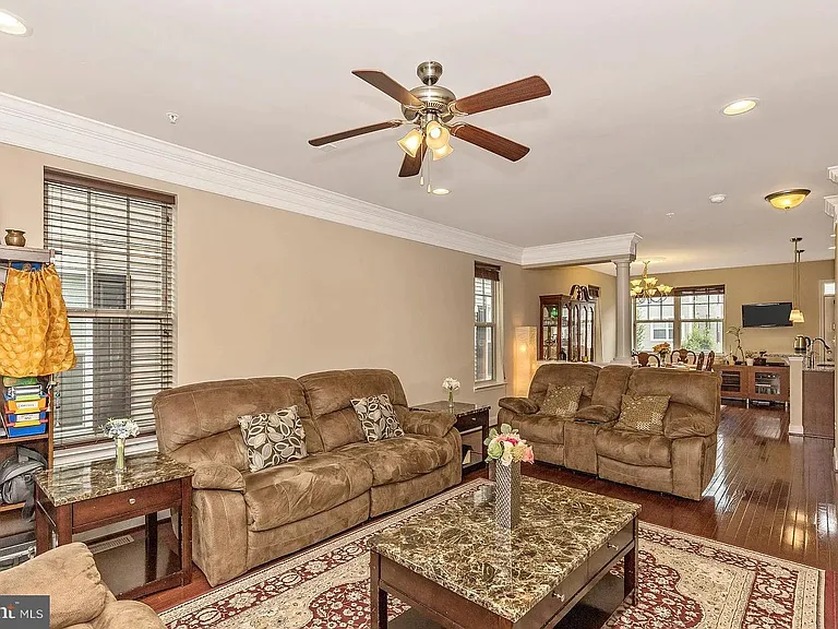 11882 Country Squire Way — Photo 5