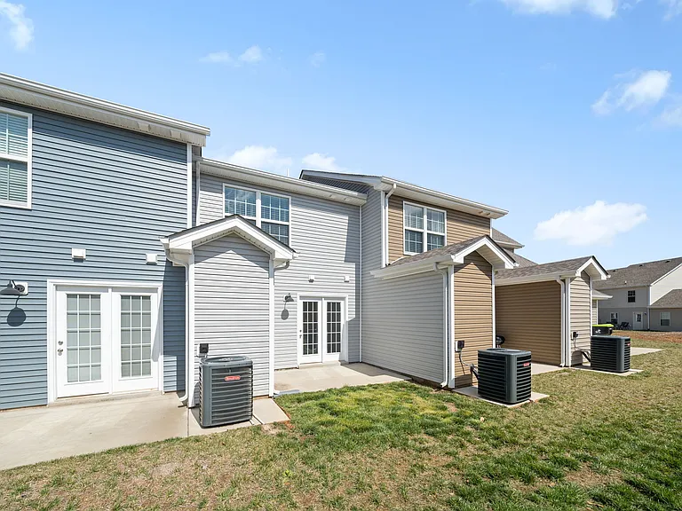 638 Stowe Ct #MM — Photo 25