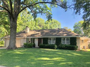 3616 W 84th St, Prairie Village, KS 66206