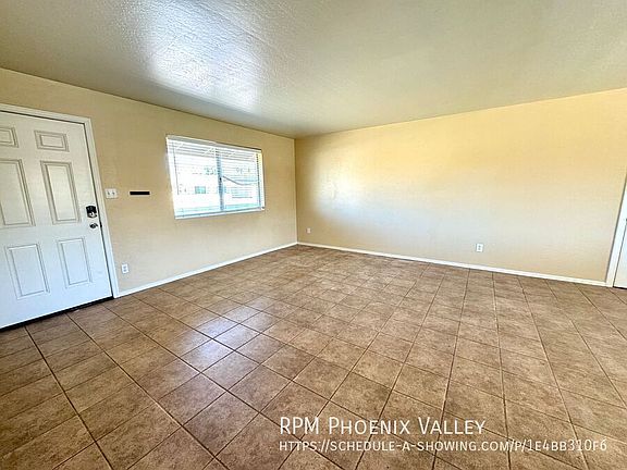 5th image of 321 E Malibu Dr
