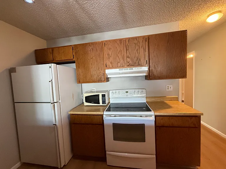 110 Forest Dr #A — Photo 4