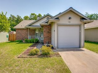 1501 Peachtree Valley Dr, Round Rock, TX 78681