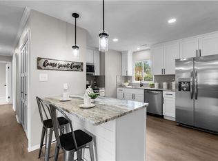 472 Appian Ave, Virginia Beach, VA 23452