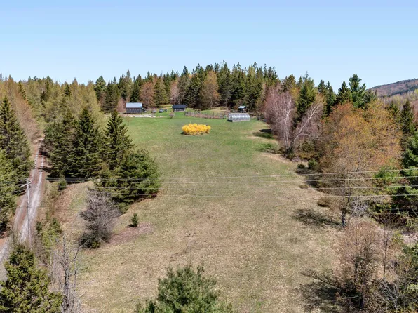 400 Maxfield Road, Plainfield, VT 05667
