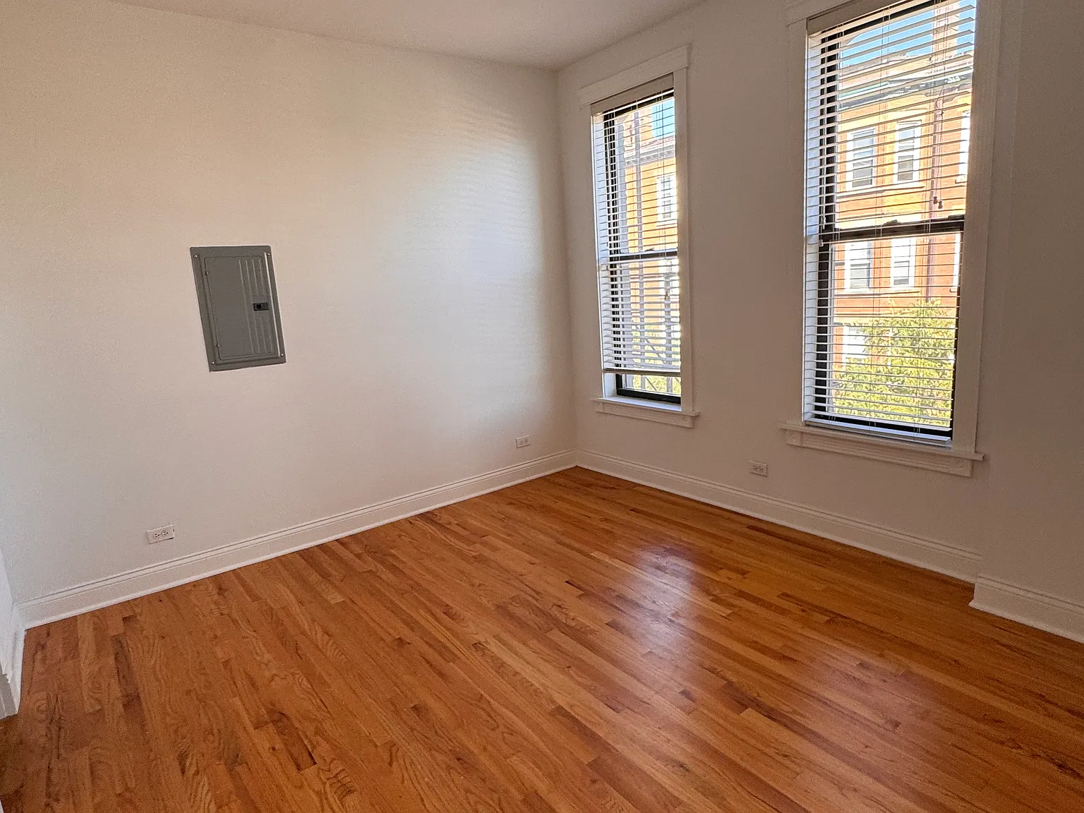 1 bed, 800 sqft, $1,850 — Photo 4