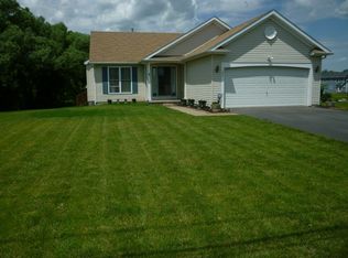 195 Moore Rd, West Henrietta, NY 14586