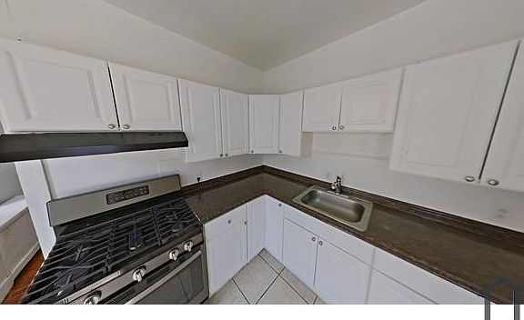 3rd image of 6032 Magnolia St