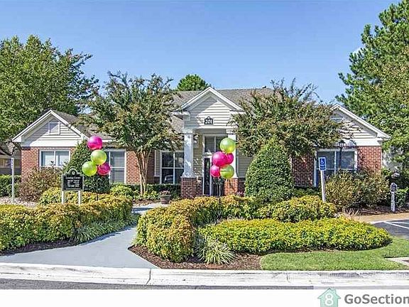 5th image of 601 Arboretum Way