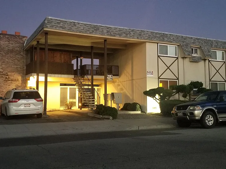 1515 Alpine Ave — Photo 3