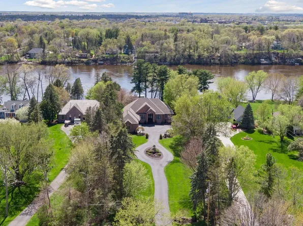 10416 Mississippi Blvd NW, Coon Rapids, MN 55433