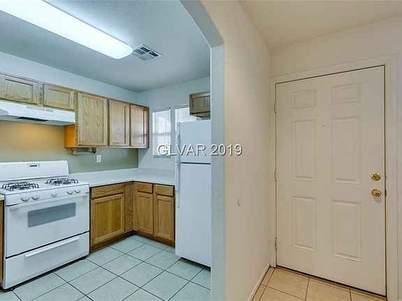 5th image of 9175 Champney Ave