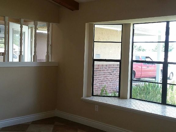 2nd image of 1148 Humphrey Blvd