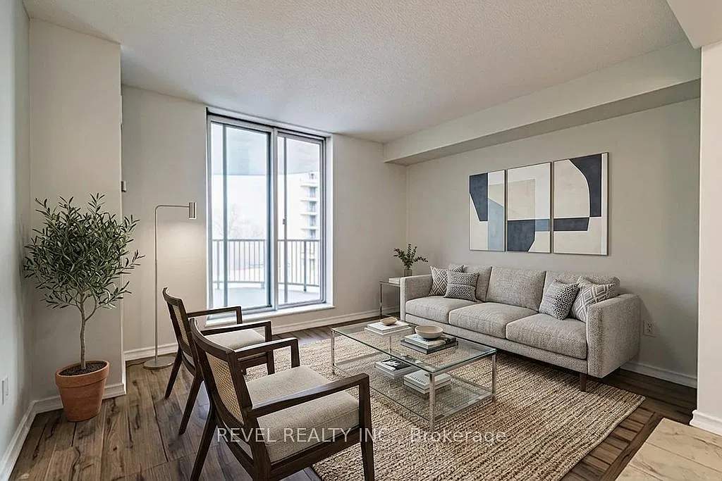 2 bed, $2,600 — Photo 1