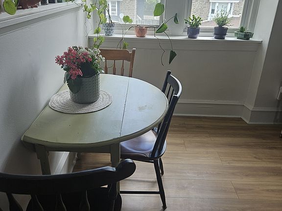 4th image of 902 N 64th St Floor 3