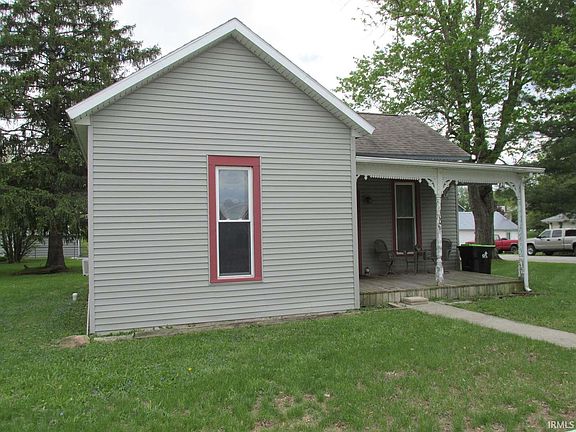 3rd image of 1006 N Wayne St