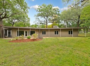 501 Seabury Ln, Faribault, MN 55021
