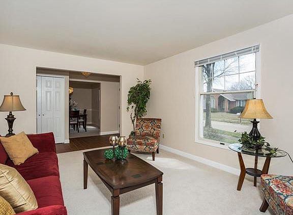 2nd image of 15631 Summer Lake Dr