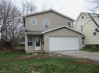 447 W Waterloo Rd, Akron, OH 44314
