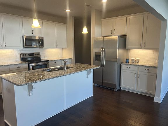 4th image of 2429 Laurelstone Dr #2429