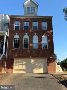 13210 Goose Pond Ln, Fairfax, VA, 22033