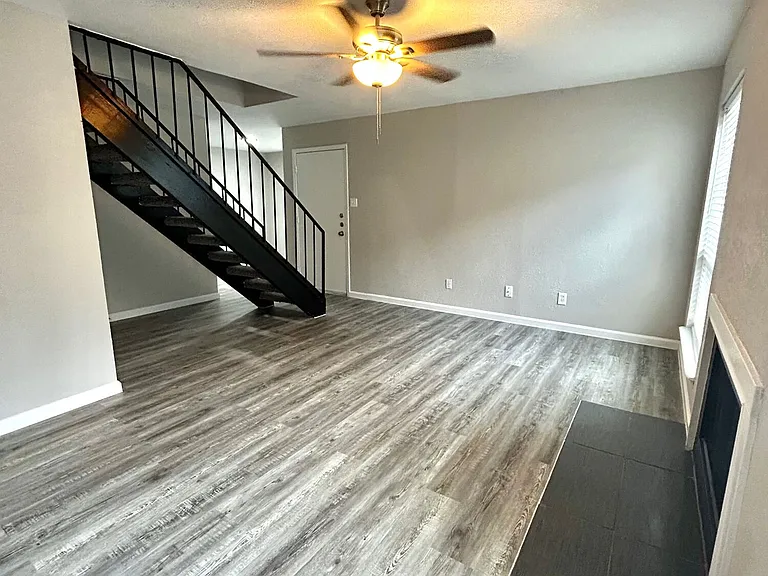 Athena Garden Apartments — Photo 44