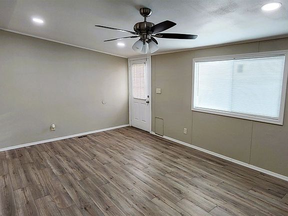 5th image of 7702 E Holmes Ave