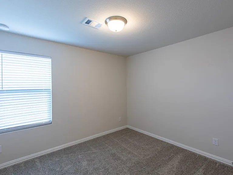 1604 Mineral Point Pl — Photo 33