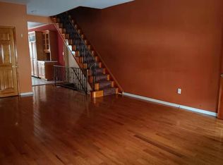 2334 S 10th St, Philadelphia, PA 19148