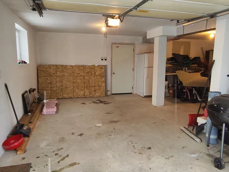 110 Stallion Dr — Photo 15