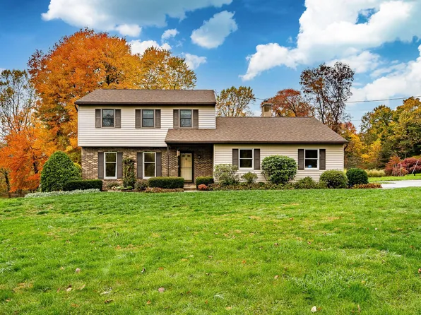 277 Lammey Rd, Elverson, PA 19520