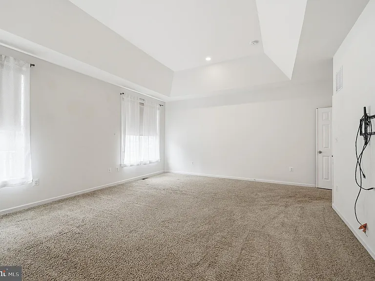 24267 Purple Finch Dr — Photo 39