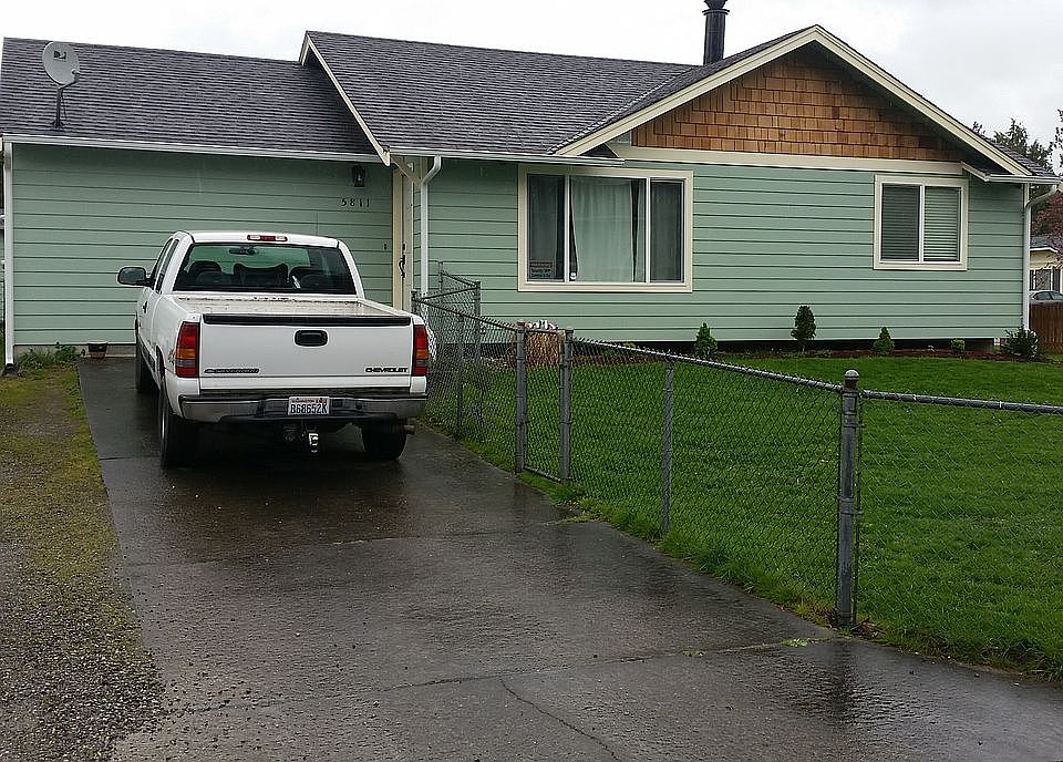 1st image of 5811 142nd Pl NE