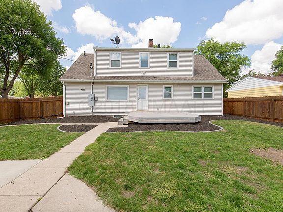 3rd image of 2501 10th St N