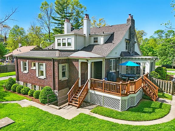 4th image of 205 Wentworth Ave