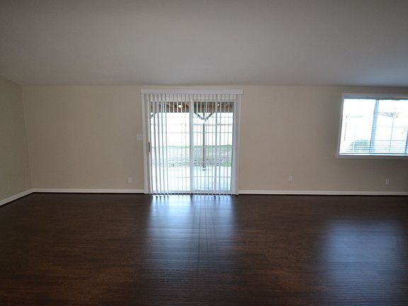 4th image of 18704 Fairweather St