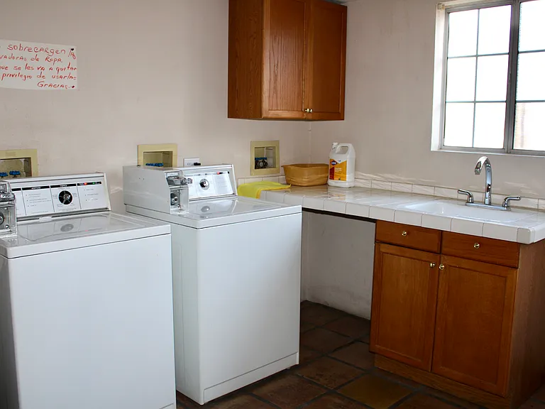 2774 Laurel Pl #B — Photo 18