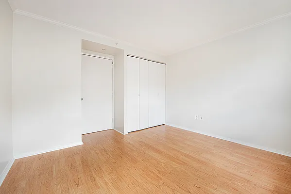 Rented by R New York | media 20