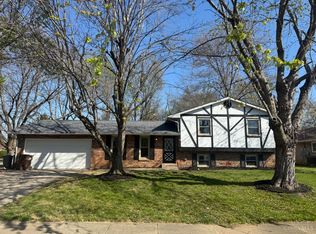 8 Oak Ave, Trenton, OH