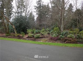 142 Xx 79th Ave NE, Kirkland, WA 98034