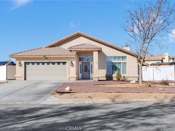 26822 Corona Dr, Helendale, CA 92342