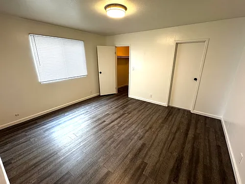 169 S Parkview Ave #4 Photo 1