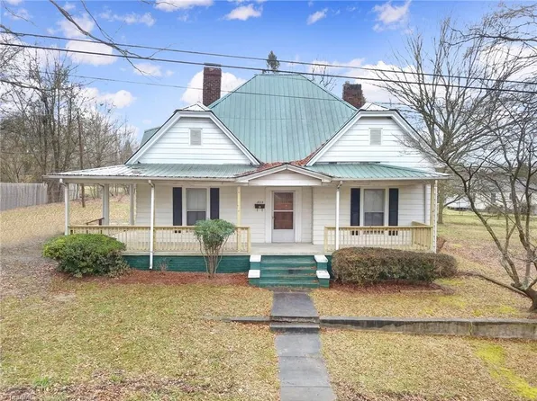 413 S Hudson Ave, Spencer, NC 28159